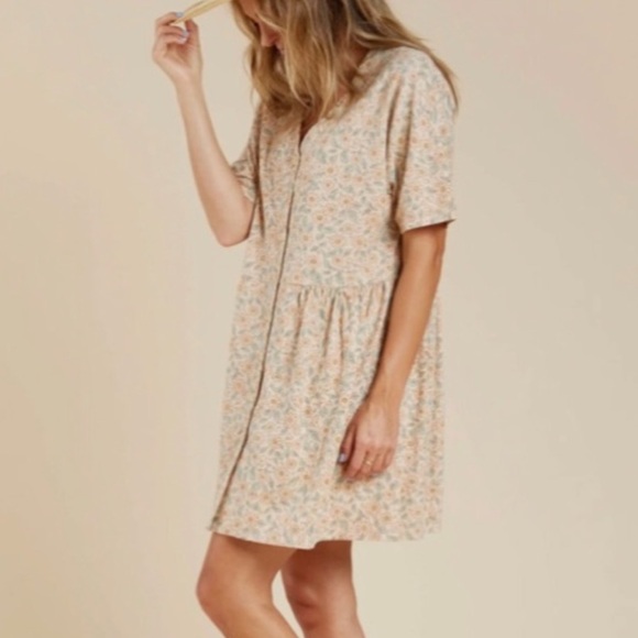 Rylee + Cru | Floral Print Short Sleeve Button Front Cotton Dress (S) - Picture 1 of 16